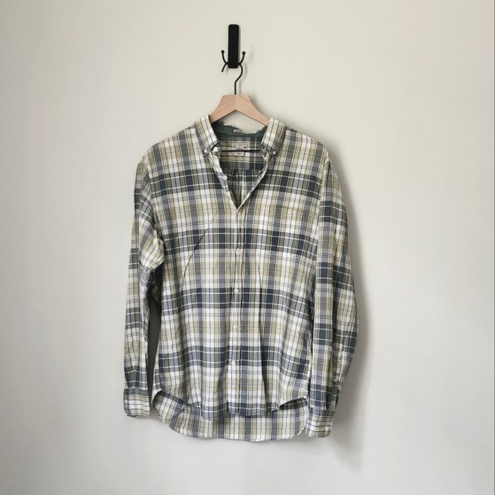 J. Crew Plaid Button Down Size Medium